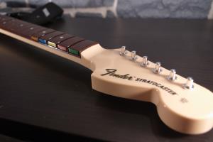 Fender Stratocaster (15)